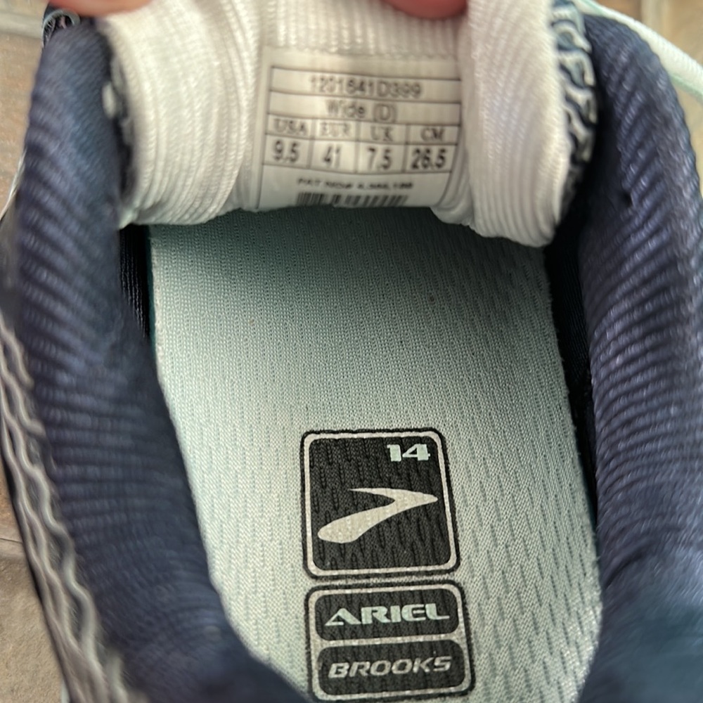 Brooks Ariel 14 DNA adaptable shoes - Picture 5 of 5